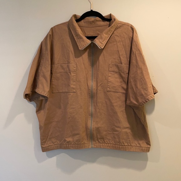 Jackets & Blazers - Tan short-sleeve Bomber Style Jacket